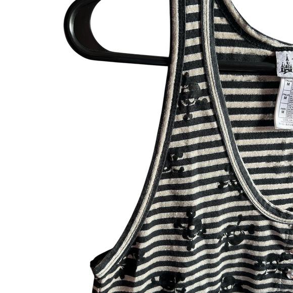 Authentic Disney Pirate Skull Sparkle Tank – Size M - Picture 6 of 6